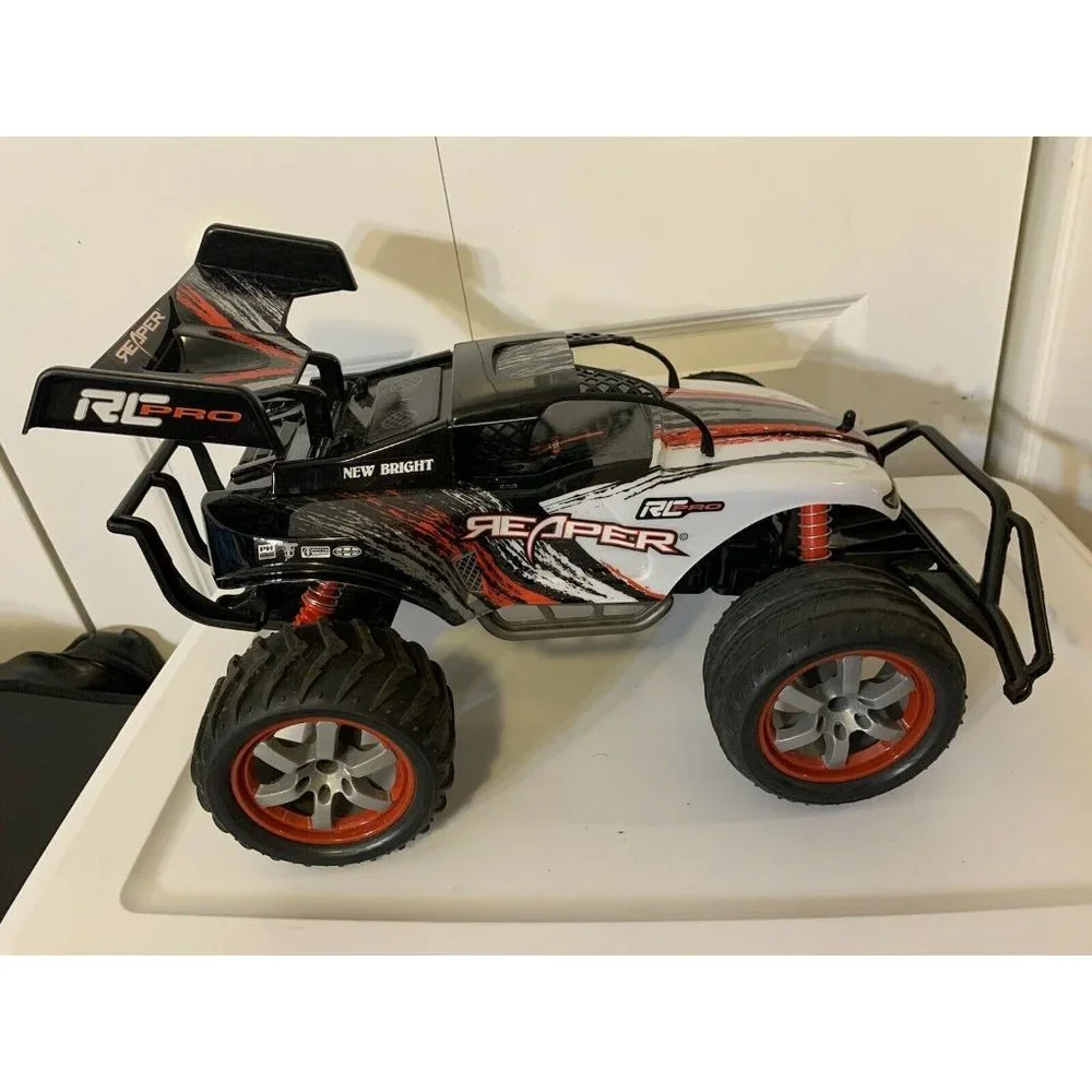 New Bright Industrial Co. Reaper RC Pro 9.6v‎ Vehicle Only No Batt,remote,charge